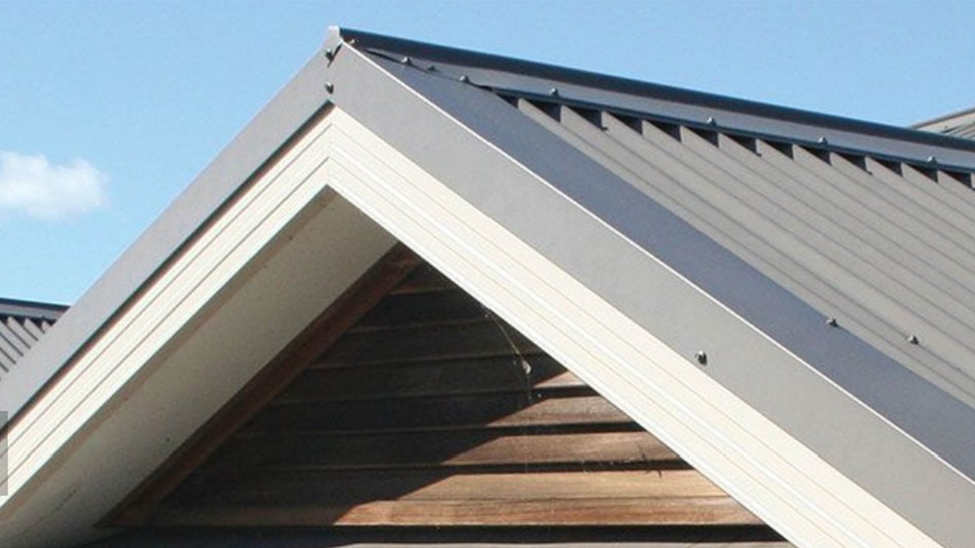 Metal fascia cover installation east geelong roofing pros